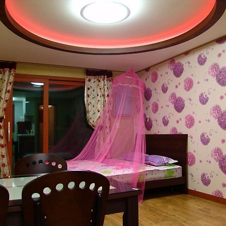 Yongdu Beach Pension Boryeong Exterior photo